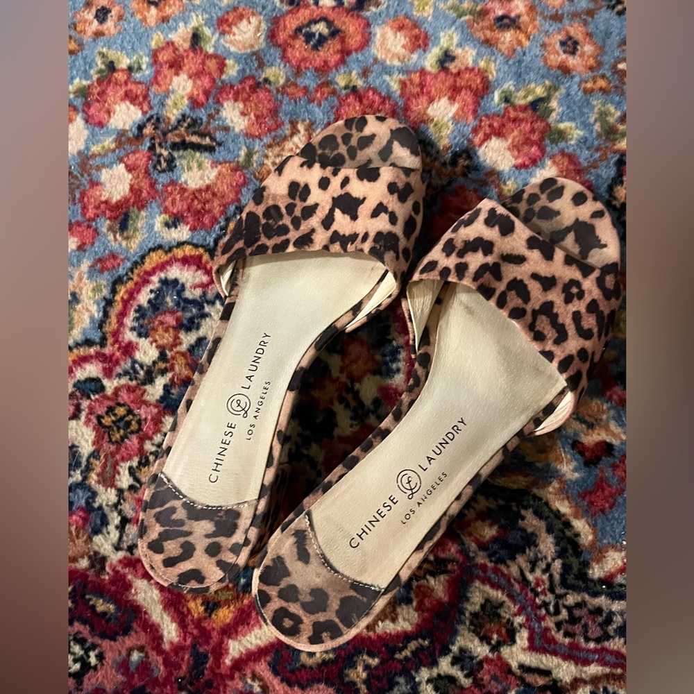 Leopard print heeled sandals